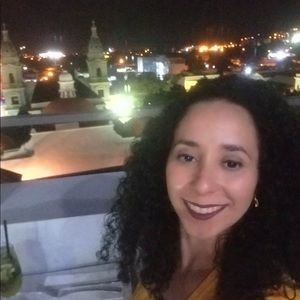 Meet your Posher, Sara